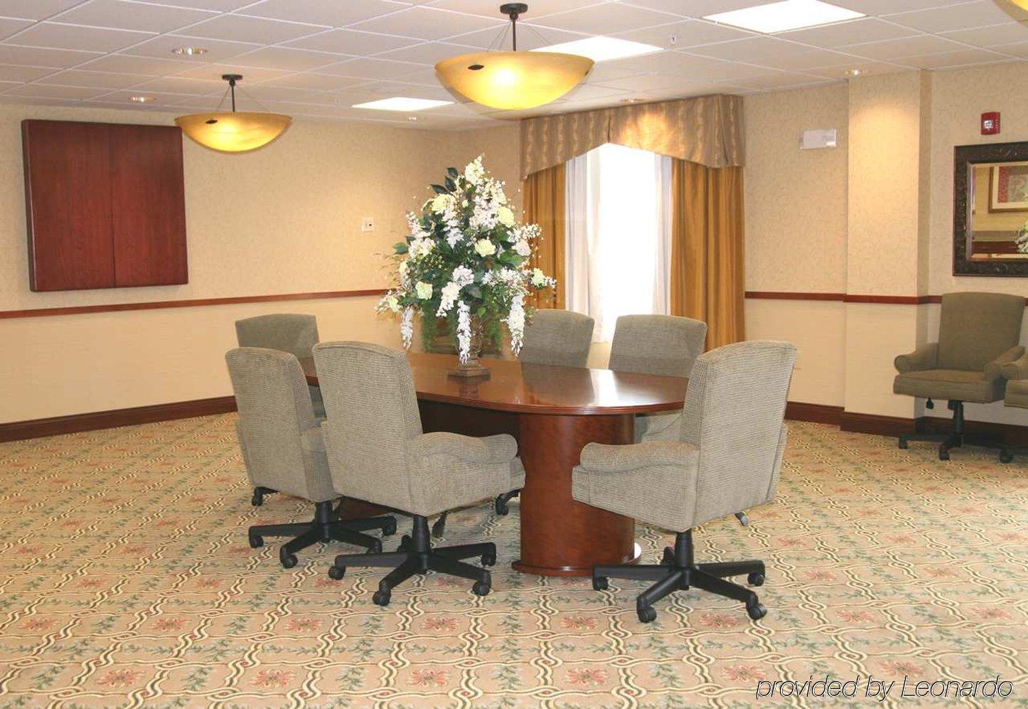 Hampton Inn Елкинс Интериор снимка
